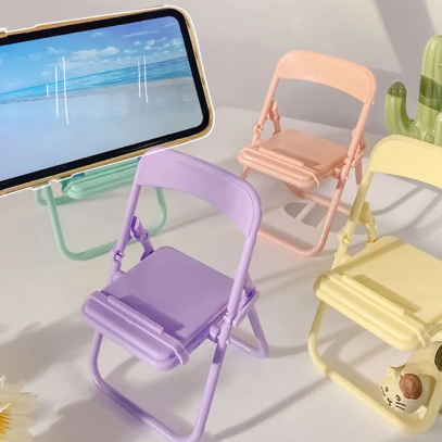 Soporte de celular en forma de silla, holder compacto y versátil