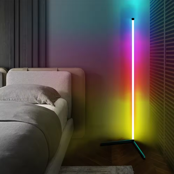 Luz led RGB tubo multicolor para decorar oficina u hogar con base vertical 125cm