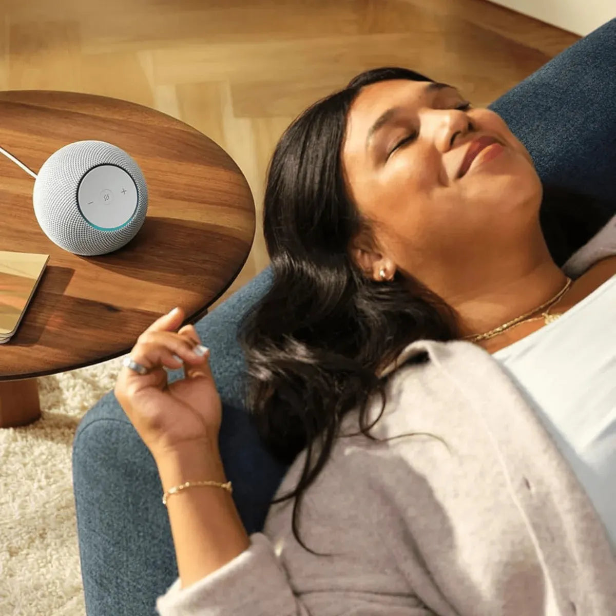 Echo Dot Max Bocina Inteligente Alexa con Sonido Potente + IA